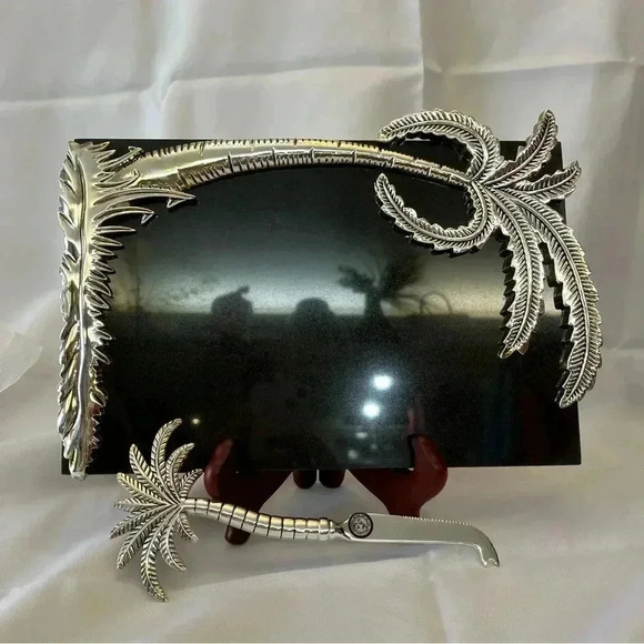 Silver Plated Palm Tree Design Marble Cheese Board and Knife - Picture 7 of 7